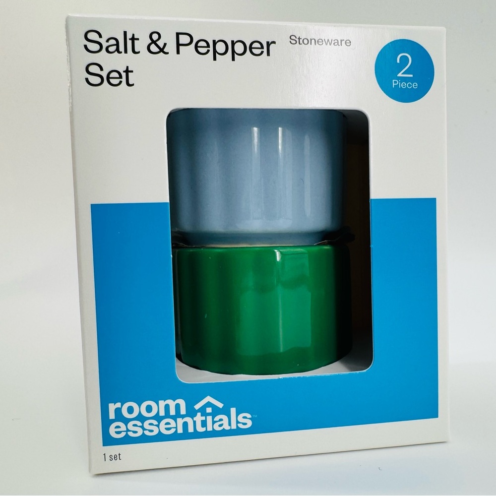 Salt And Pepper Shakers Blue/ Green Columns Set NEW Modern